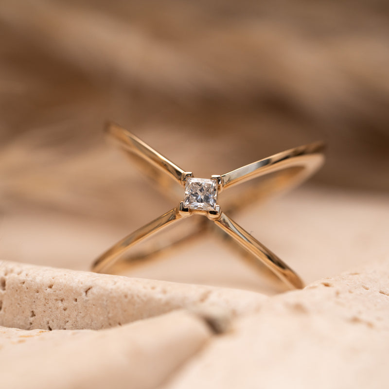 The Eleni Ring | Lab Diamond Princess Cut Criss Cross Statement