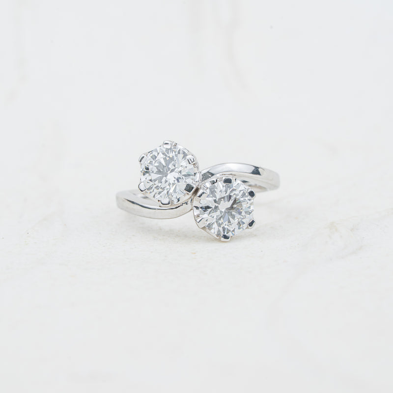 The Elysia | Round Lab Diamond Toi Et Moi Wave Vintage Engagement Ring
