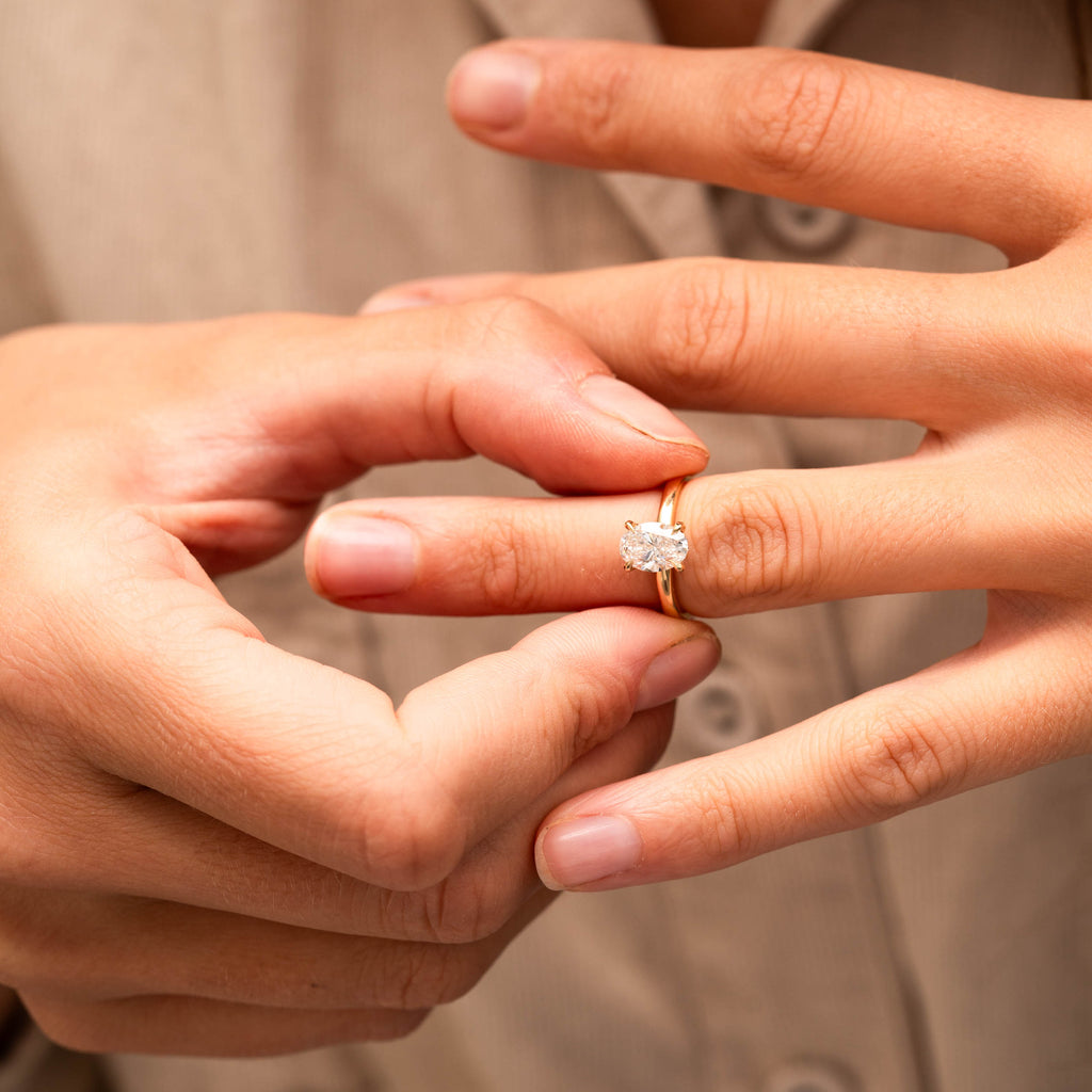 The Sira Ring | 1.27ct H VS1 Oval Cut Lab Diamond Hidden Halo Engagement Solitaire