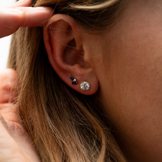 The Nessa Earrings | Round Lab Diamond Split Claw Studs 9k yellow gold