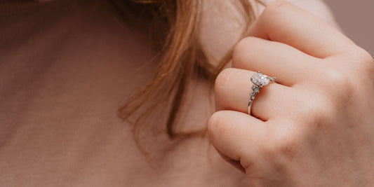Do Conflict Free Diamonds Exist?