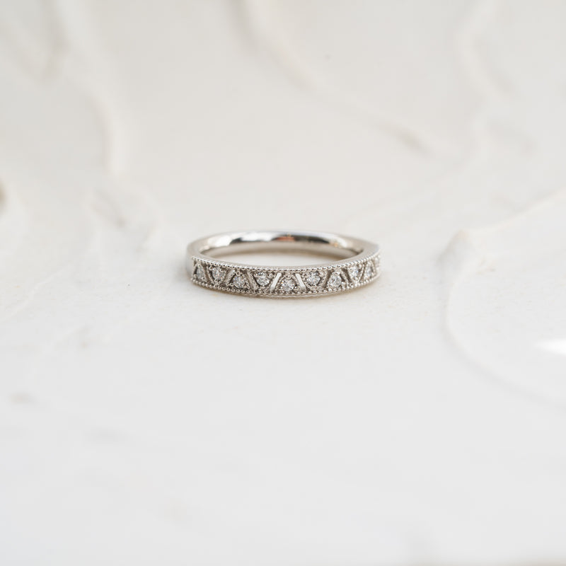 The Akira Ring | Lab Diamond Geometric Milgrain Stacking Band