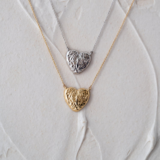 The Carys | 9K Gold Textured Heart Pendant