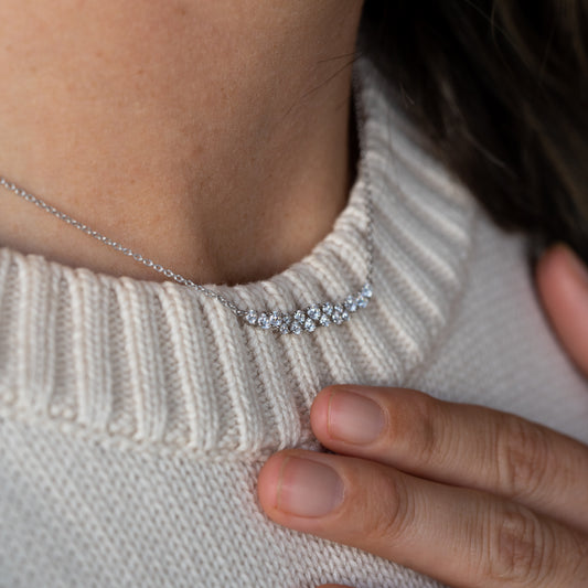 Modern minimal lag grown diamond necklace with adjustable chain