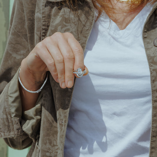 The Coralie | Oval Lab Diamond Bipass Solitaire Engagement Ring