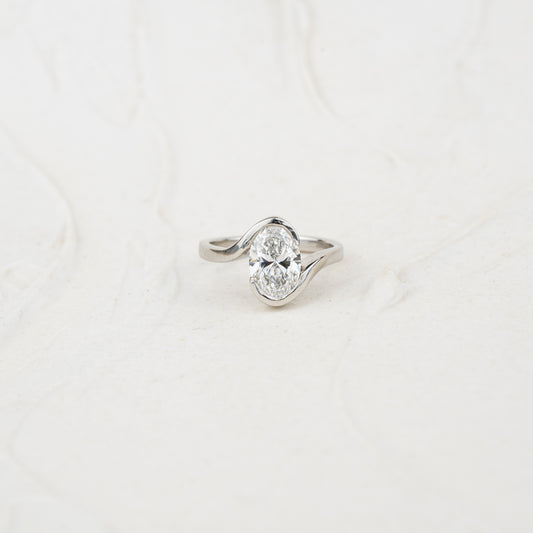 The Coralie | Oval Lab Diamond Bipass Solitaire Engagement Ring