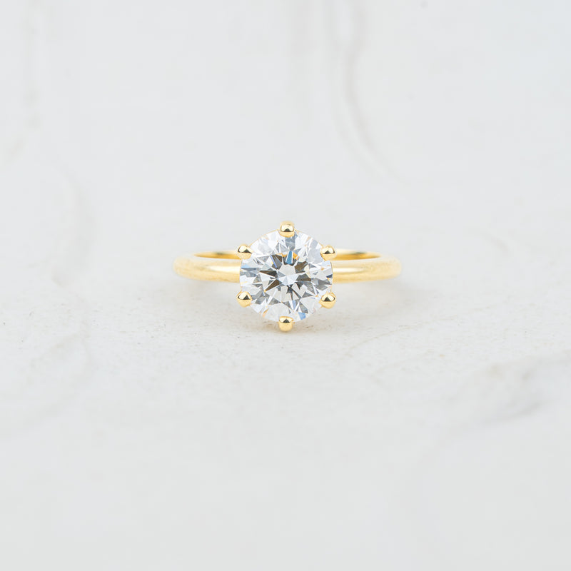 The Cyra | Round Lab Diamond Tiffany Solitaire Engagement Ring