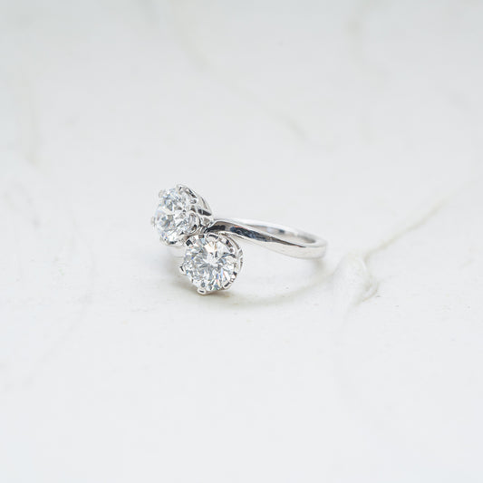 The Elysia | Round Lab Diamond Toi Et Moi Wave Vintage Engagement Ring