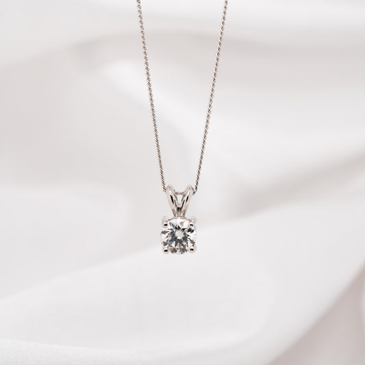 split bail diamond pendant front view in platinum