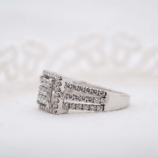 The Niamh Ring | 0.96ct VS1 D-E Lab Diamond Pavé Art Deco Halo Cluster