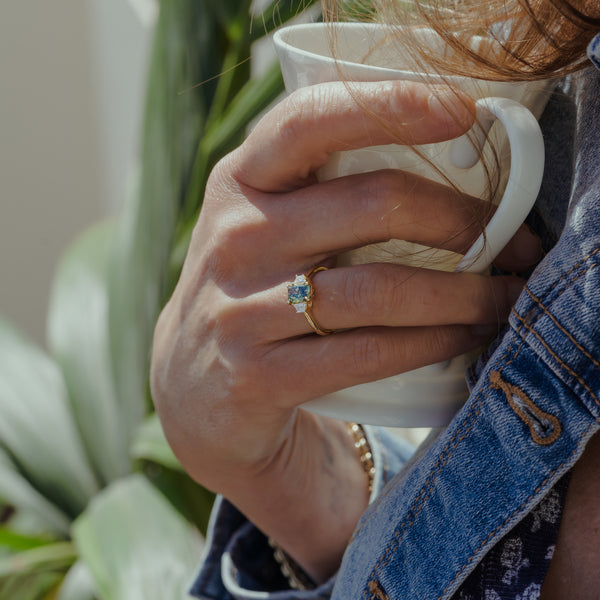 The Evelyn - Coloured Diamond | Emerald & Trapezoid Cut Lab Diamond Trilogy Ring