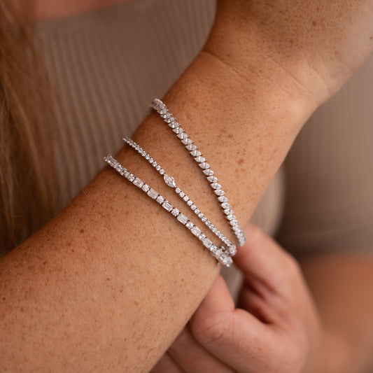 The Imogen | 7.0ct Emerald Round Tennis Bracelet