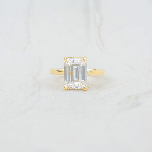 The Iris | Emerald Radiant Lab Diamond Talon Claw Engagement Ring
