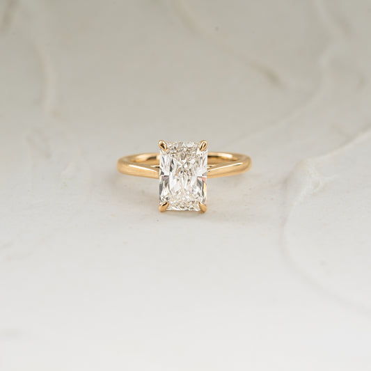 The Iris | Emerald Cut Lab Diamond Talon Claw Engagement Ring