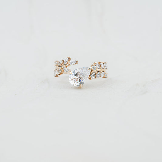 The Jaima | Lab Diamond Leaf Accented Pear Statement Engagement Ring