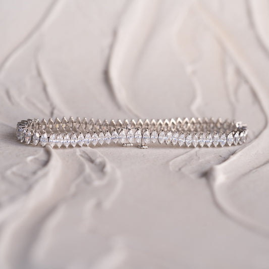 The Juni | 7.0ct Diamond Tennis Bracelet
