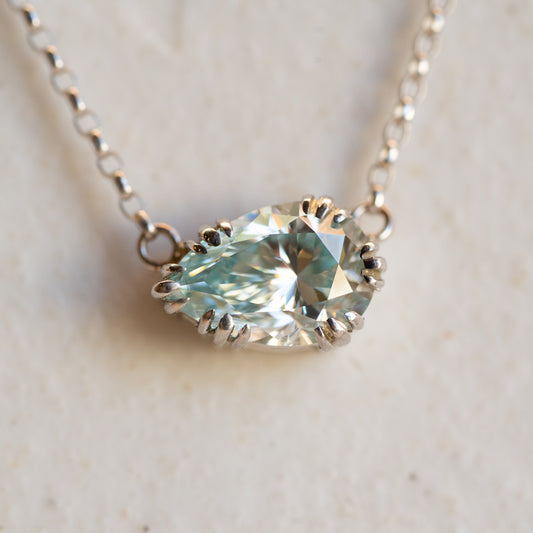The Kaya | 1.25ct Ice Blue Pear Cut Gemstone Necklace