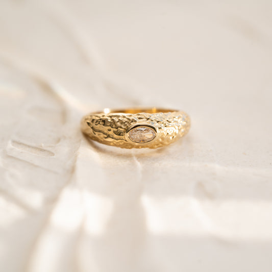 The Lucien | Textured 9K Gold 0.25ct Diamond Ring
