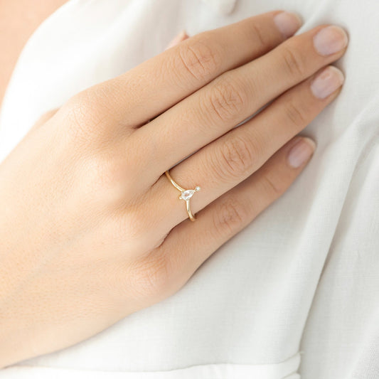 The Melder Ring | VS1 D-E Lab Diamond. 100% Recycled 9k Gold Stacking