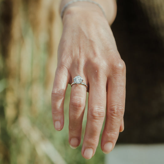 The Ophelia | Round Cut Lab Diamond Rope Solitaire Engagement Ring
