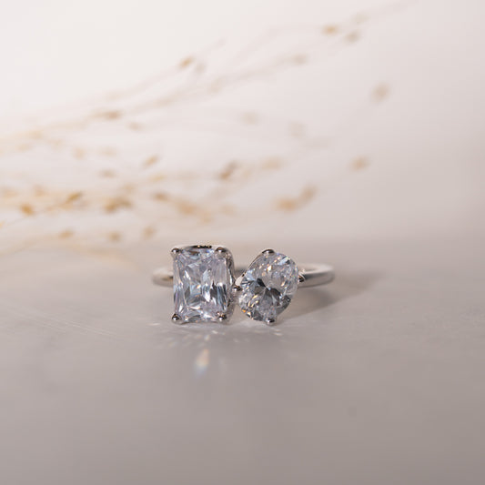 The Oriana Ring | Oval & Emerald Cut Lab Diamond Toi Et Moi Engagement