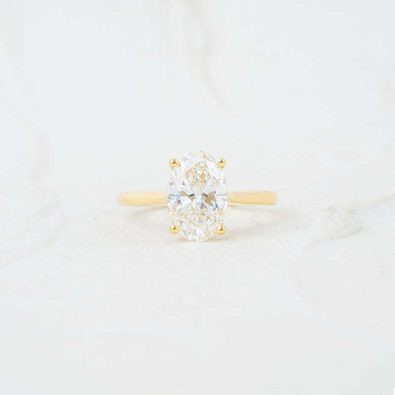 The Poppy | Oval Lab Diamond Classic Solitaire Engagement Ring