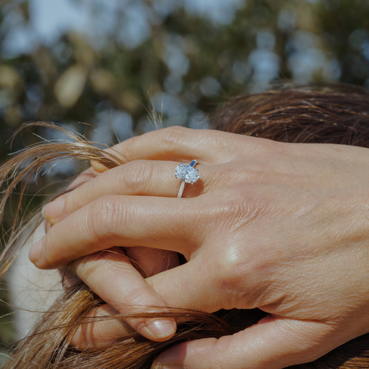 The Poppy | Oval Lab Diamond Classic Solitaire Engagement Ring