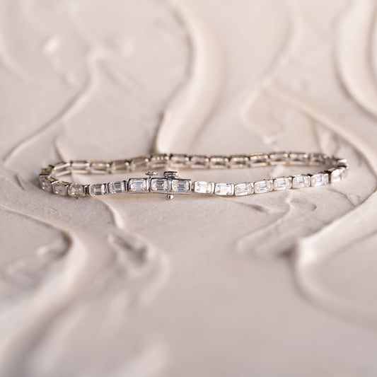The Soraya | 7.0ct White Emerald Tennis Bracelet