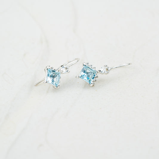 The Veryan Earrings | 9k Gold Drop