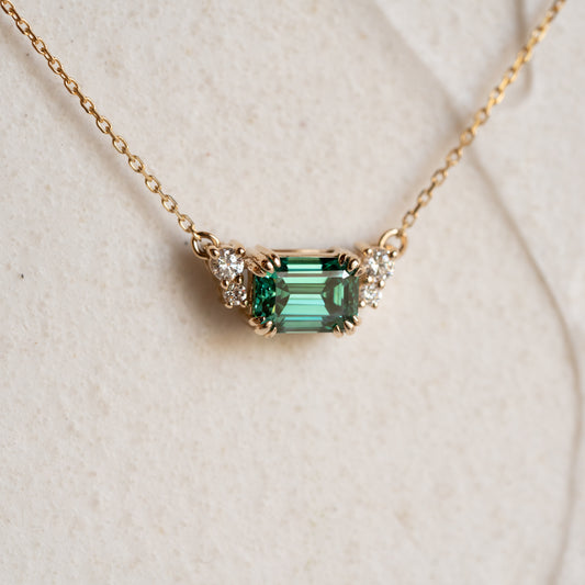 The Yara | Emerald Cut Pendant
