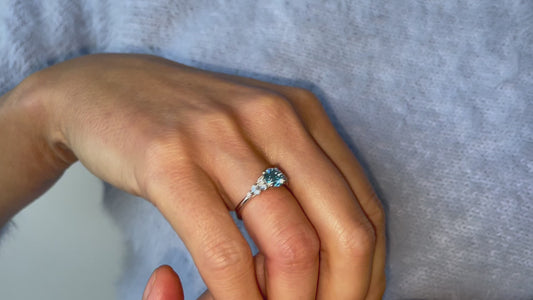 Ethica Diamonds Natalia ring blue lab diamond video crafted in recycled metal, celebrating Art Deco flair.