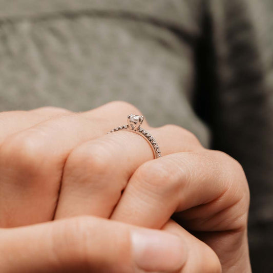 The Piper Ring | 0.50ct D-E VVS1 Shoulder Set Engagement Solitaire 18k Fairtrade White Gold